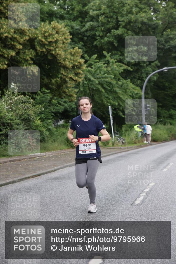 14.06.2026 - REWE Women's Run Jannik Wohlers http://msf.ph/oto/9795966 14.06.2026 09:57:38 Laufen 10495 meine-sportfotos.de