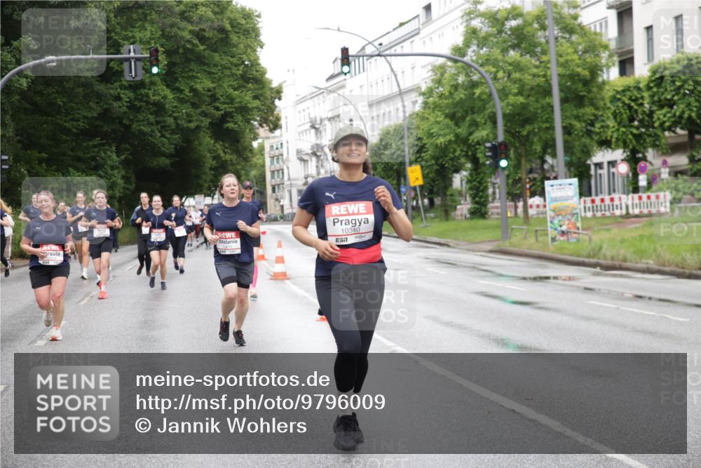 14.06.2026 - REWE Women's Run Jannik Wohlers http://msf.ph/oto/9796009 14.06.2026 09:57:46 Laufen 10340, 7 meine-sportfotos.de