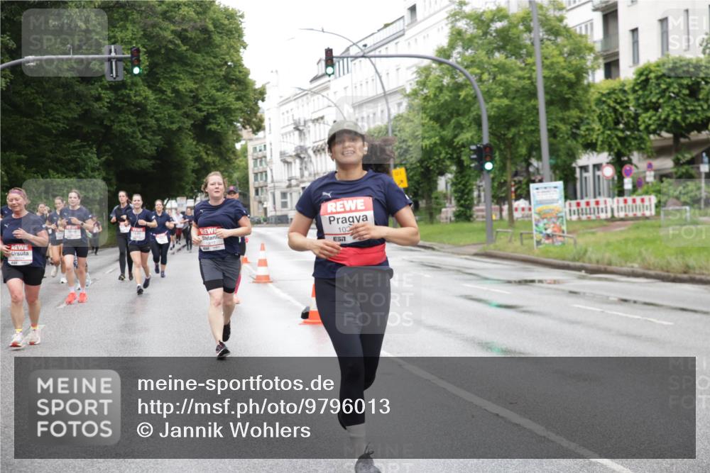 14.06.2026 - REWE Women's Run Jannik Wohlers http://msf.ph/oto/9796013 14.06.2026 09:57:46 Laufen 103 meine-sportfotos.de