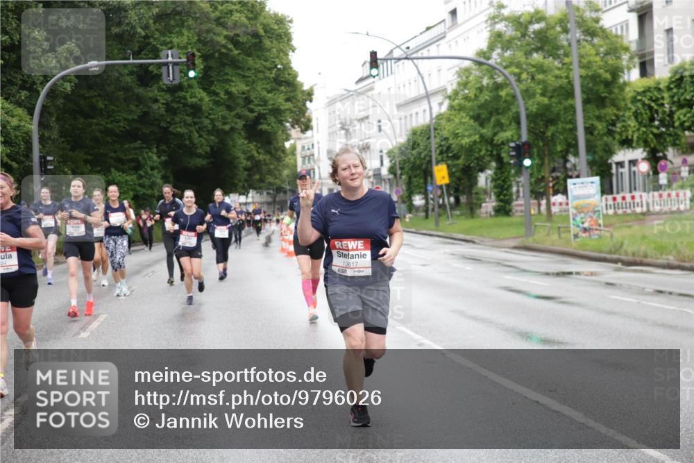 14.06.2026 - REWE Women's Run Jannik Wohlers http://msf.ph/oto/9796026 14.06.2026 09:57:48 Laufen 24, 10617 meine-sportfotos.de