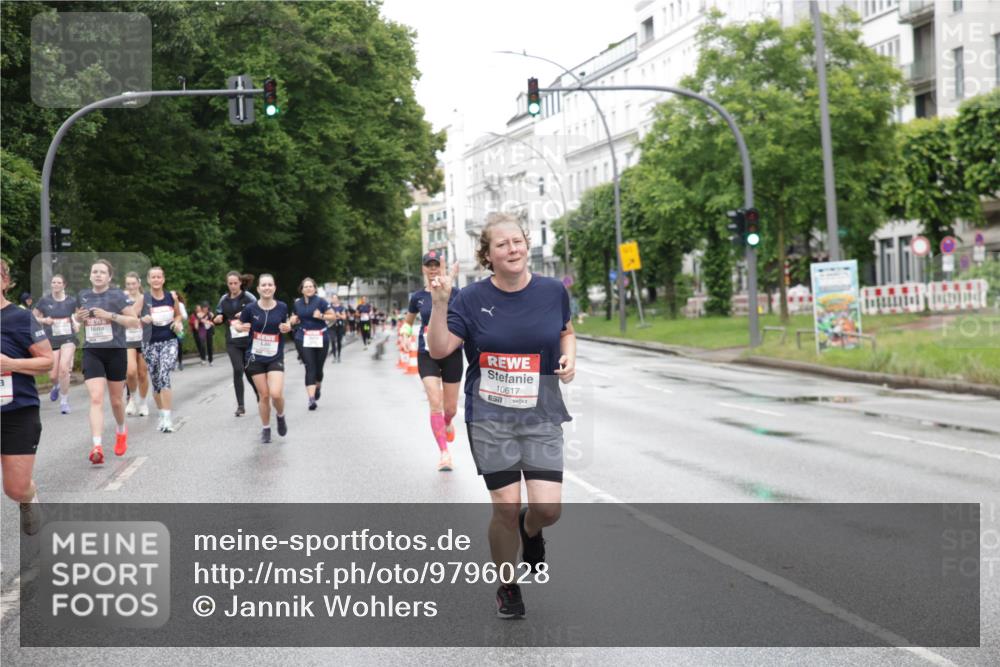 14.06.2026 - REWE Women's Run Jannik Wohlers http://msf.ph/oto/9796028 14.06.2026 09:57:48 Laufen 10617, 7 meine-sportfotos.de