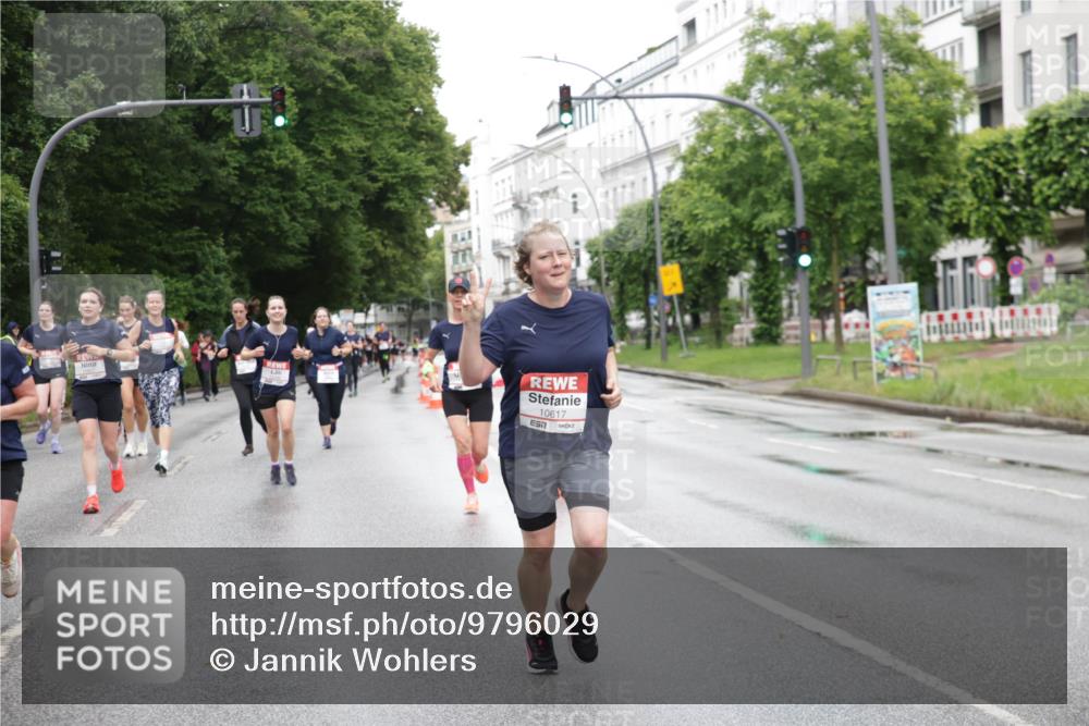 14.06.2026 - REWE Women's Run Jannik Wohlers http://msf.ph/oto/9796029 14.06.2026 09:57:48 Laufen 10617, 7 meine-sportfotos.de
