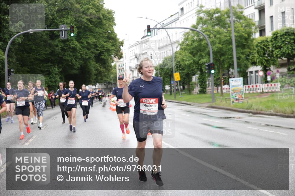 14.06.2026 - REWE Women's Run Jannik Wohlers http://msf.ph/oto/9796031 14.06.2026 09:57:48 Laufen 10617, 57 meine-sportfotos.de