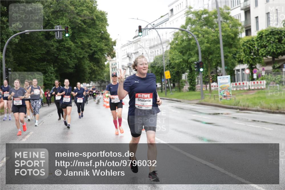 14.06.2026 - REWE Women's Run Jannik Wohlers http://msf.ph/oto/9796032 14.06.2026 09:57:48 Laufen 10617 meine-sportfotos.de