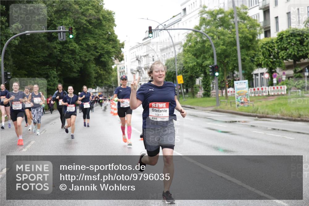 14.06.2026 - REWE Women's Run Jannik Wohlers http://msf.ph/oto/9796035 14.06.2026 09:57:48 Laufen 10617, 7 meine-sportfotos.de