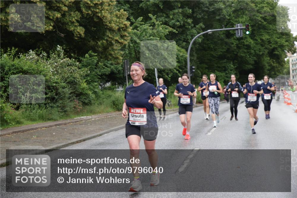 14.06.2026 - REWE Women's Run Jannik Wohlers http://msf.ph/oto/9796040 14.06.2026 09:57:49 Laufen 10224 meine-sportfotos.de