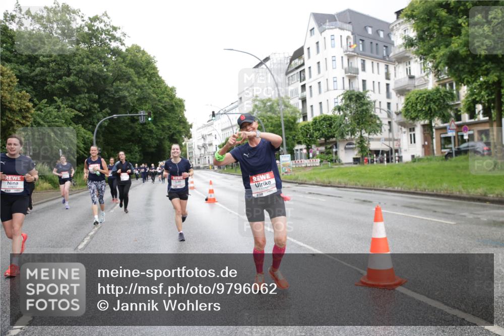 14.06.2026 - REWE Women's Run Jannik Wohlers http://msf.ph/oto/9796062 14.06.2026 09:57:51 Laufen 10932, 1032 meine-sportfotos.de