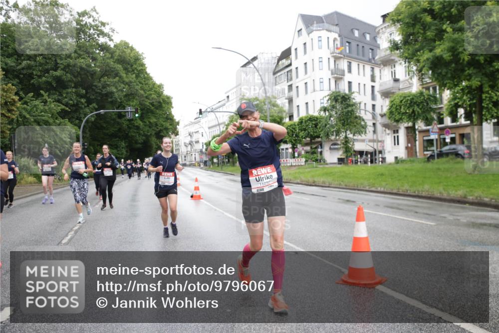 14.06.2026 - REWE Women's Run Jannik Wohlers http://msf.ph/oto/9796067 14.06.2026 09:57:51 Laufen 11032 meine-sportfotos.de