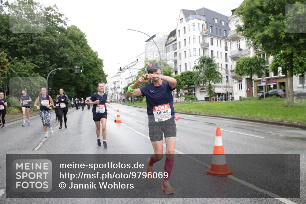 14.06.2026 - REWE Women's Run Jannik Wohlers http://msf.ph/oto/9796069 14.06.2026 09:57:51 Laufen 11032 meine-sportfotos.de