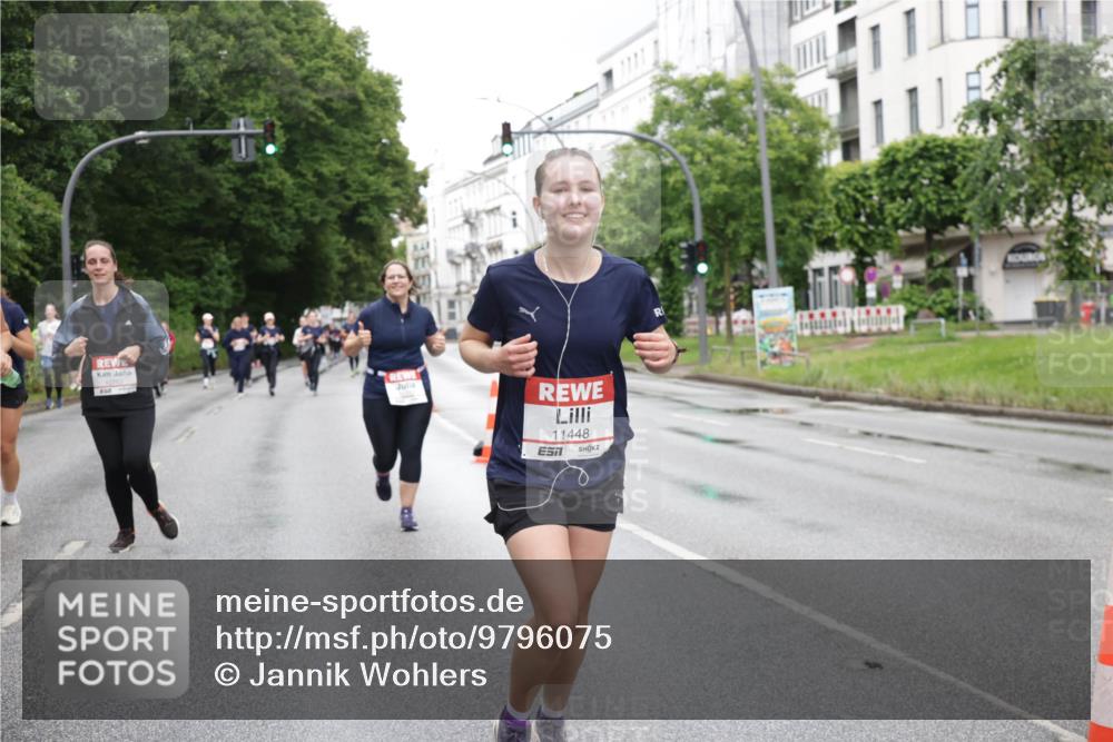 14.06.2026 - REWE Women's Run Jannik Wohlers http://msf.ph/oto/9796075 14.06.2026 09:57:52 Laufen 11448, 7 meine-sportfotos.de