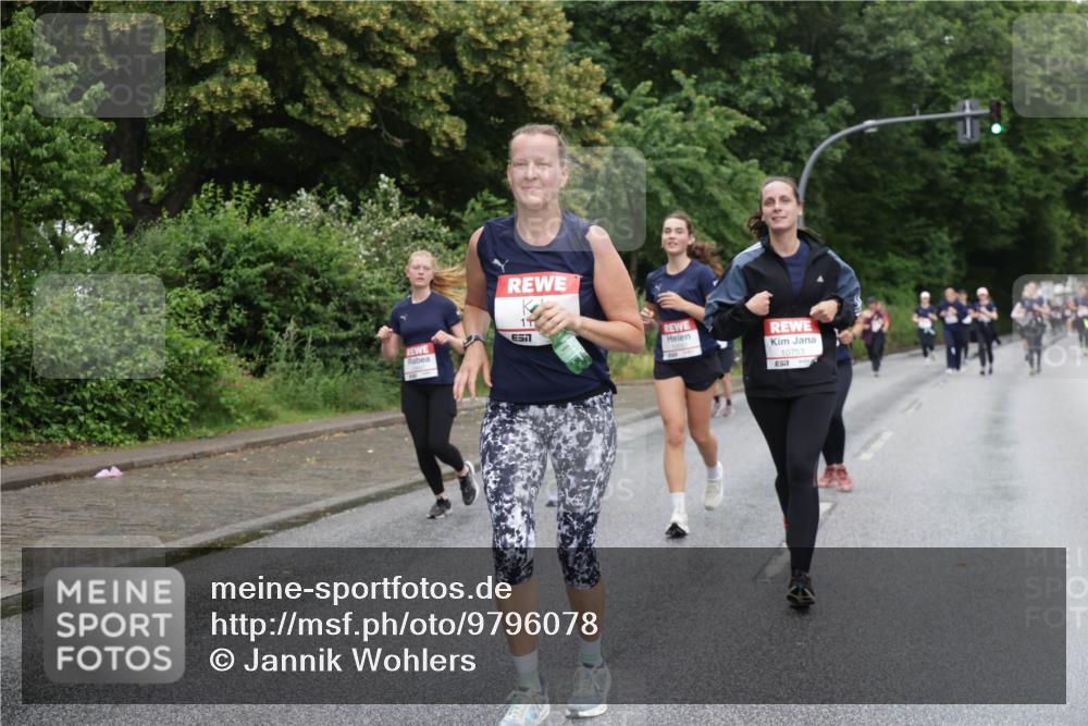 14.06.2026 - REWE Women's Run Jannik Wohlers http://msf.ph/oto/9796078 14.06.2026 09:57:53 Laufen 1, 10753 meine-sportfotos.de