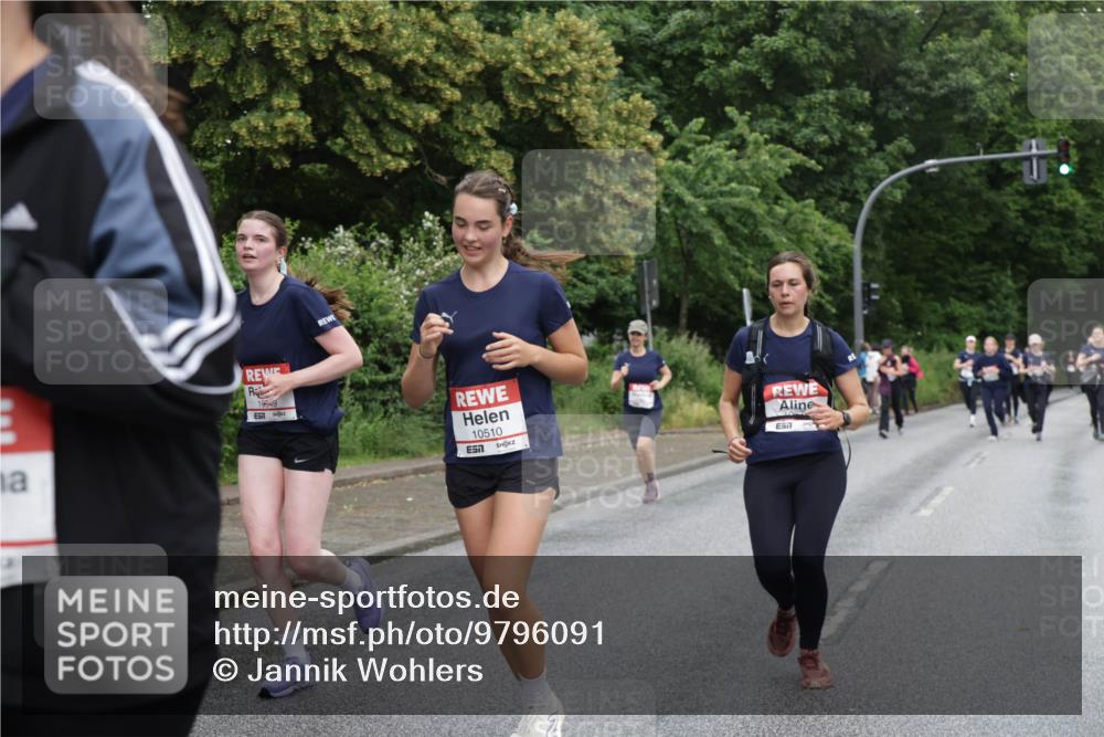 14.06.2026 - REWE Women's Run Jannik Wohlers http://msf.ph/oto/9796091 14.06.2026 09:57:55 Laufen 18549, 10510, 657 meine-sportfotos.de