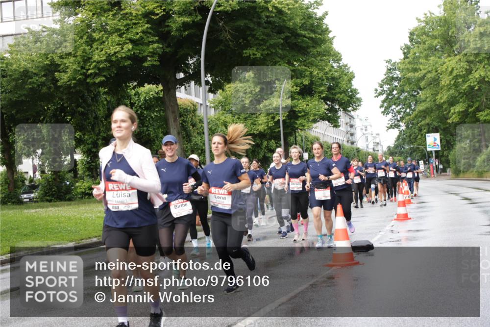 14.06.2026 - REWE Women's Run Jannik Wohlers http://msf.ph/oto/9796106 14.06.2026 09:10:12 Laufen 10983 meine-sportfotos.de