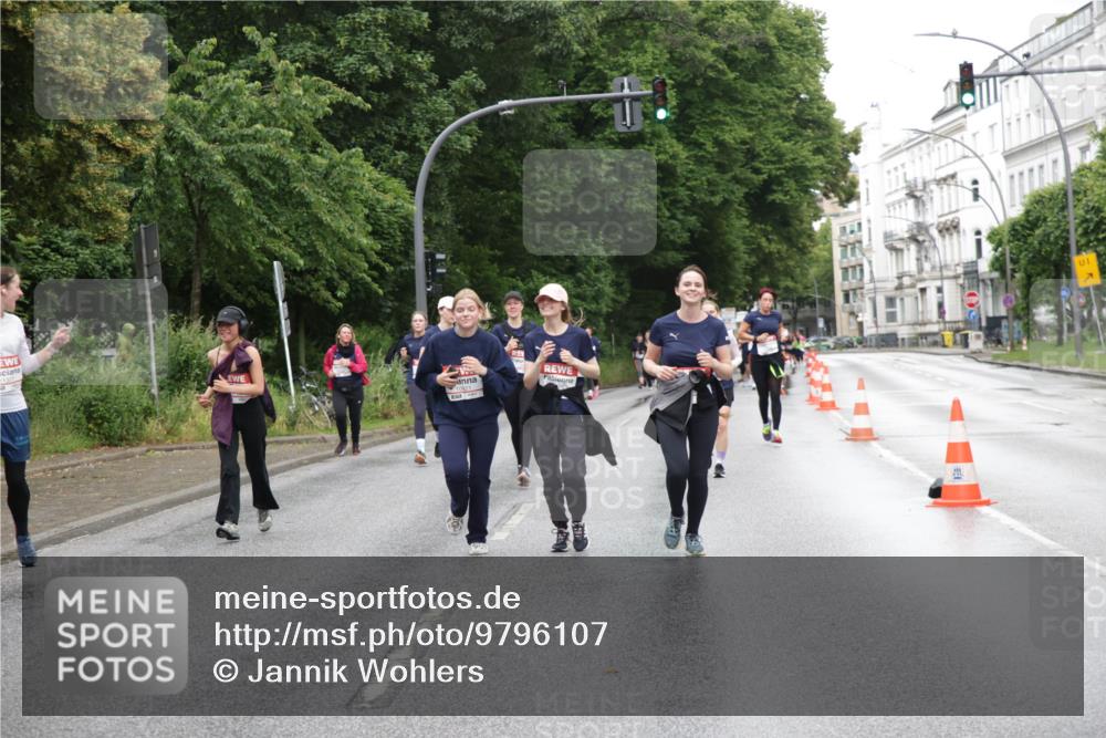 14.06.2026 - REWE Women's Run Jannik Wohlers http://msf.ph/oto/9796107 14.06.2026 09:58:00 Laufen 10421, 01 meine-sportfotos.de