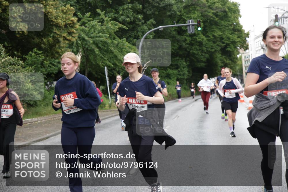 14.06.2026 - REWE Women's Run Jannik Wohlers http://msf.ph/oto/9796124 14.06.2026 09:58:02 Laufen 0724, 10, 21, 026 meine-sportfotos.de