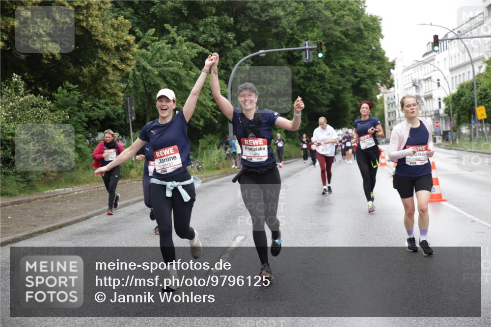 14.06.2026 - REWE Women's Run Jannik Wohlers http://msf.ph/oto/9796125 14.06.2026 09:58:04 Laufen 10181, 51, 11469, 10983, 01 meine-sportfotos.de