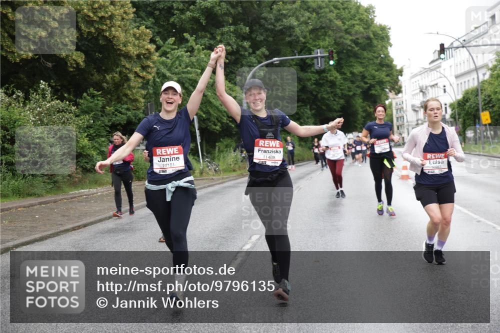 14.06.2026 - REWE Women's Run Jannik Wohlers http://msf.ph/oto/9796135 14.06.2026 09:58:04 Laufen 10181, 11469, 10983 meine-sportfotos.de