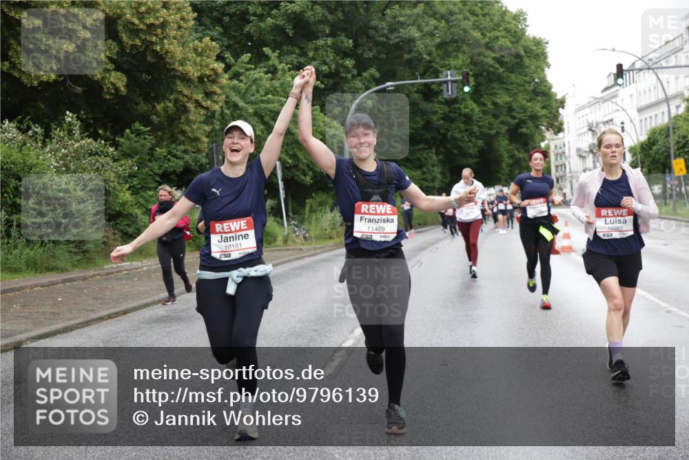 14.06.2026 - REWE Women's Run Jannik Wohlers http://msf.ph/oto/9796139 14.06.2026 09:58:04 Laufen 10181, 11469, 10983 meine-sportfotos.de