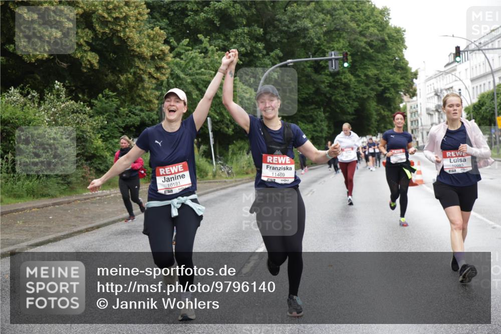 14.06.2026 - REWE Women's Run Jannik Wohlers http://msf.ph/oto/9796140 14.06.2026 09:58:05 Laufen 10181, 11469, 10983 meine-sportfotos.de