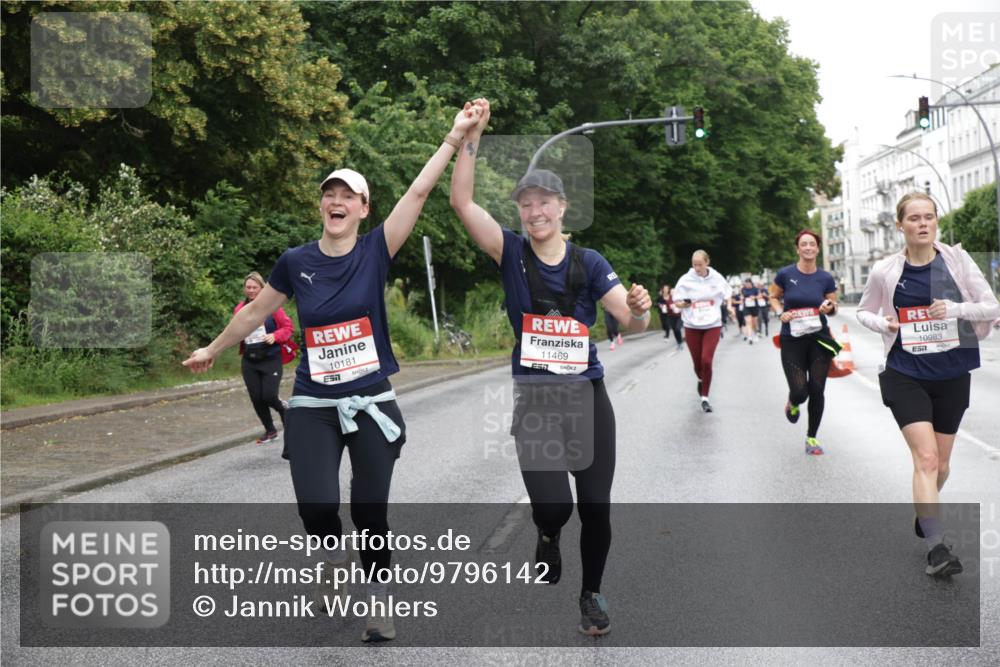14.06.2026 - REWE Women's Run Jannik Wohlers http://msf.ph/oto/9796142 14.06.2026 09:58:05 Laufen 10181, 11469, 10983, 57 meine-sportfotos.de