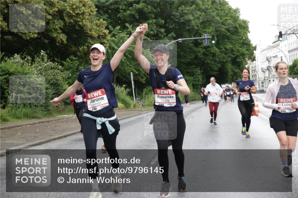 14.06.2026 - REWE Women's Run Jannik Wohlers http://msf.ph/oto/9796145 14.06.2026 09:58:05 Laufen 10181, 55, 11469, 10983 meine-sportfotos.de