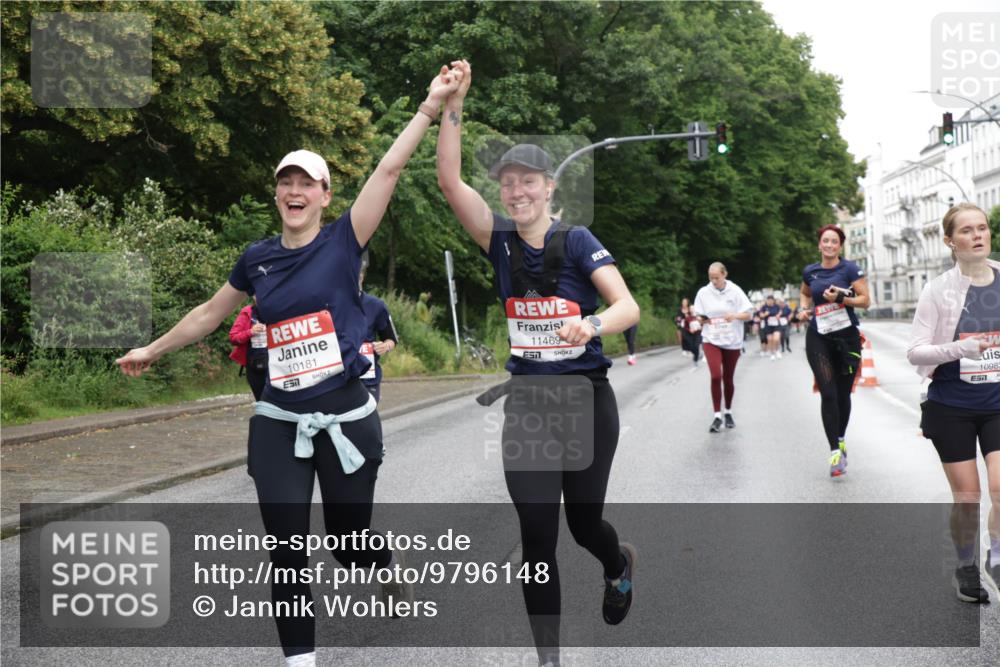 14.06.2026 - REWE Women's Run Jannik Wohlers http://msf.ph/oto/9796148 14.06.2026 09:58:05 Laufen 10181, 11469, 1098 meine-sportfotos.de