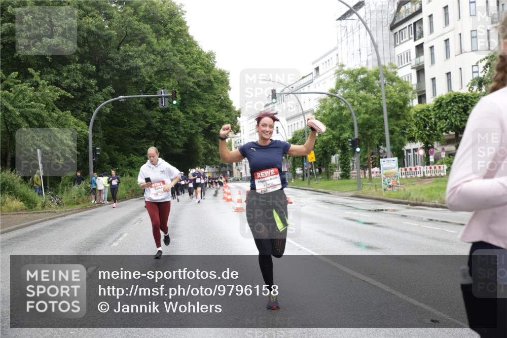 14.06.2026 - REWE Women's Run Jannik Wohlers http://msf.ph/oto/9796158 14.06.2026 09:58:06 Laufen 11208 meine-sportfotos.de