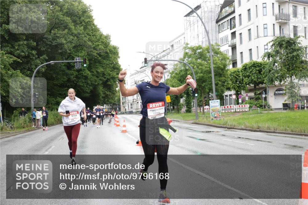 14.06.2026 - REWE Women's Run Jannik Wohlers http://msf.ph/oto/9796168 14.06.2026 09:58:07 Laufen 11208 meine-sportfotos.de