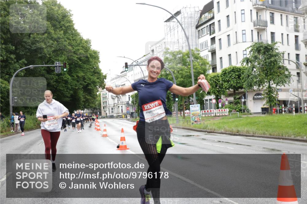 14.06.2026 - REWE Women's Run Jannik Wohlers http://msf.ph/oto/9796178 14.06.2026 09:58:07 Laufen 11208, 7 meine-sportfotos.de