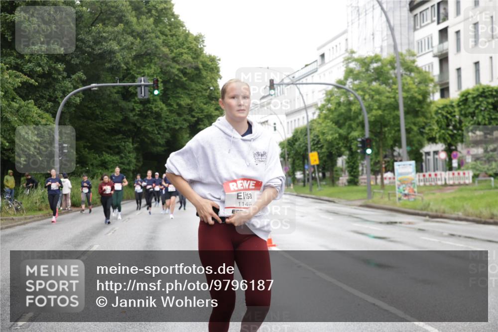 14.06.2026 - REWE Women's Run Jannik Wohlers http://msf.ph/oto/9796187 14.06.2026 09:58:09 Laufen 11444 meine-sportfotos.de