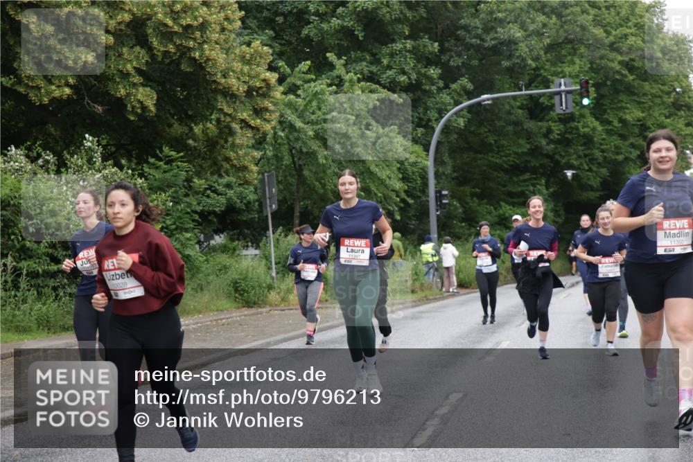14.06.2026 - REWE Women's Run Jannik Wohlers http://msf.ph/oto/9796213 14.06.2026 09:58:15 Laufen 10028, 11397, 11350, 7 meine-sportfotos.de