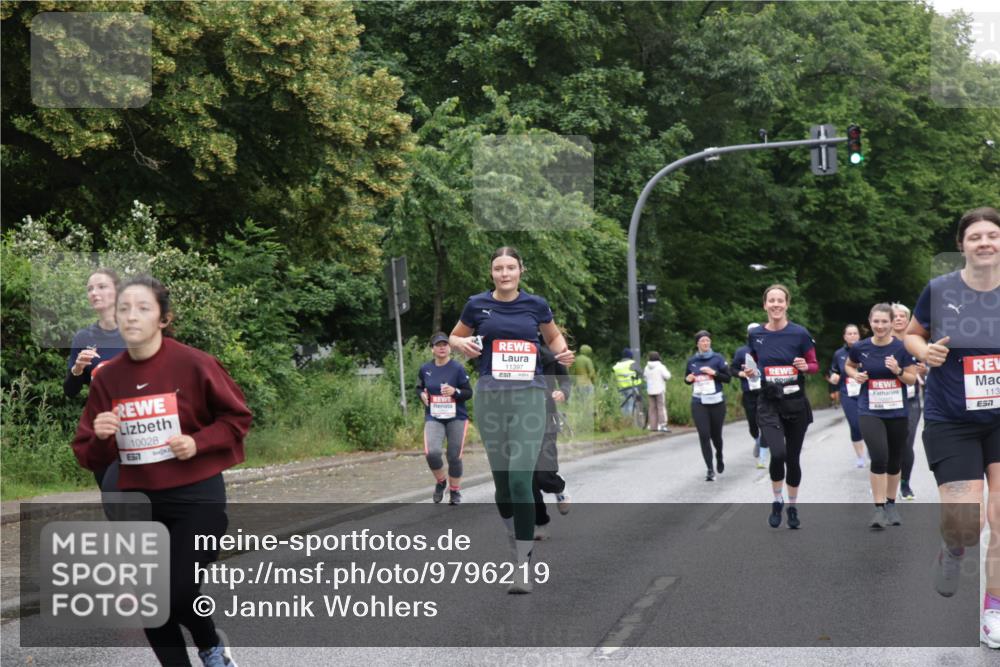 14.06.2026 - REWE Women's Run Jannik Wohlers http://msf.ph/oto/9796219 14.06.2026 09:58:15 Laufen 10028, 11397, 113 meine-sportfotos.de