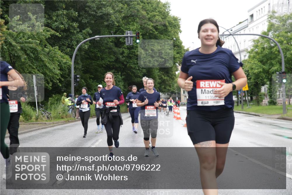 14.06.2026 - REWE Women's Run Jannik Wohlers http://msf.ph/oto/9796222 14.06.2026 09:58:16 Laufen 10323, 11350, 57 meine-sportfotos.de