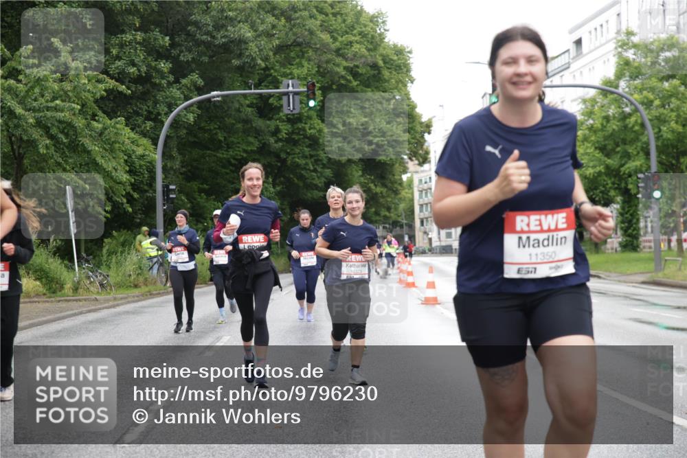 14.06.2026 - REWE Women's Run Jannik Wohlers http://msf.ph/oto/9796230 14.06.2026 09:58:17 Laufen 10323, 11350, 7 meine-sportfotos.de