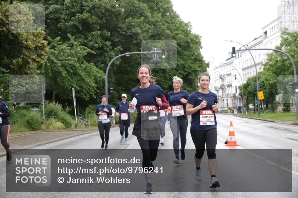 14.06.2026 - REWE Women's Run Jannik Wohlers http://msf.ph/oto/9796241 14.06.2026 09:58:18 Laufen 10323 meine-sportfotos.de