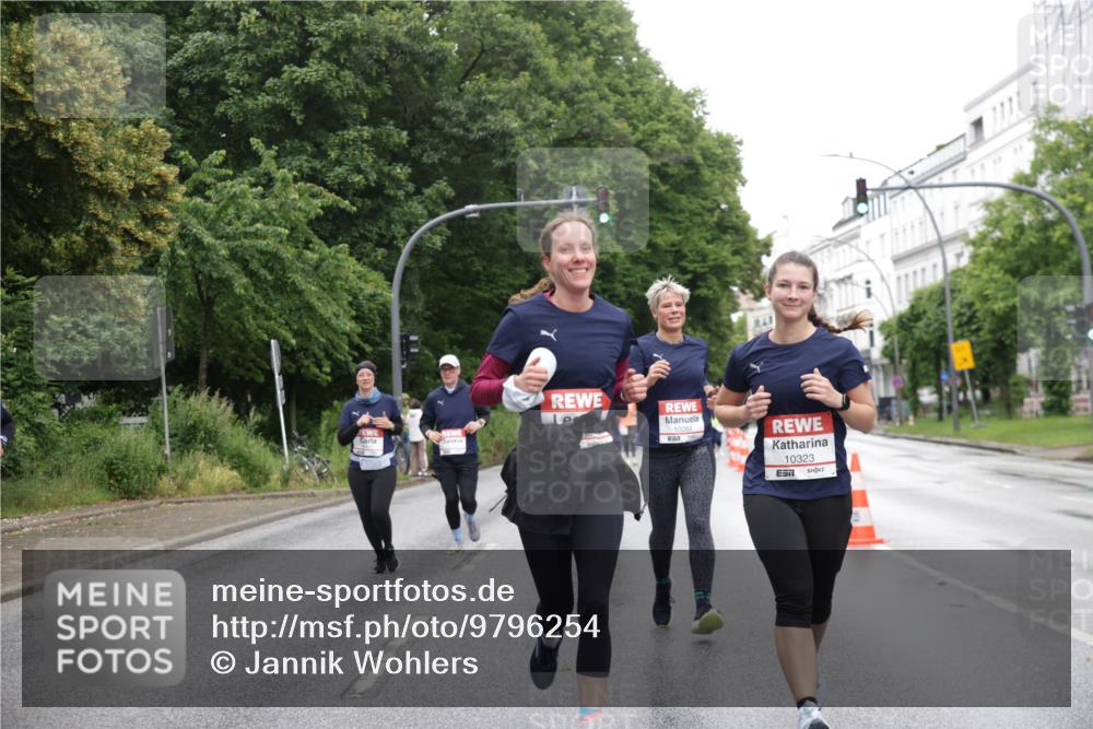 14.06.2026 - REWE Women's Run Jannik Wohlers http://msf.ph/oto/9796254 14.06.2026 09:58:18 Laufen 10323 meine-sportfotos.de