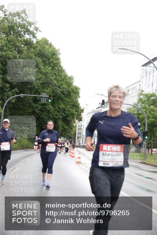 14.06.2026 - REWE Women's Run Jannik Wohlers http://msf.ph/oto/9796265 14.06.2026 09:58:20 Laufen 10265 meine-sportfotos.de
