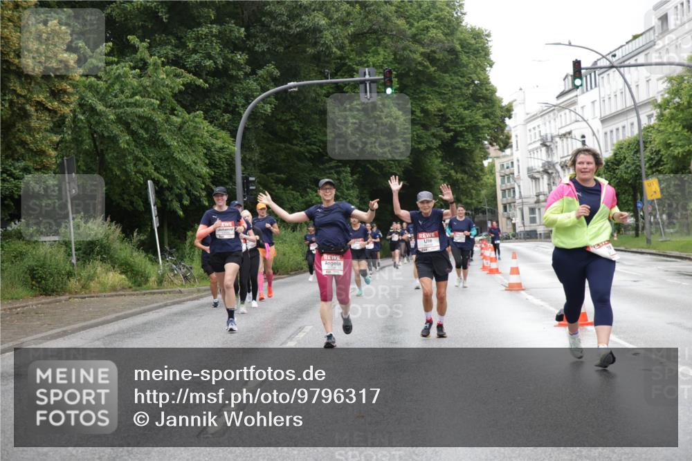 14.06.2026 - REWE Women's Run Jannik Wohlers http://msf.ph/oto/9796317 14.06.2026 09:58:31 Laufen 01, 7 meine-sportfotos.de