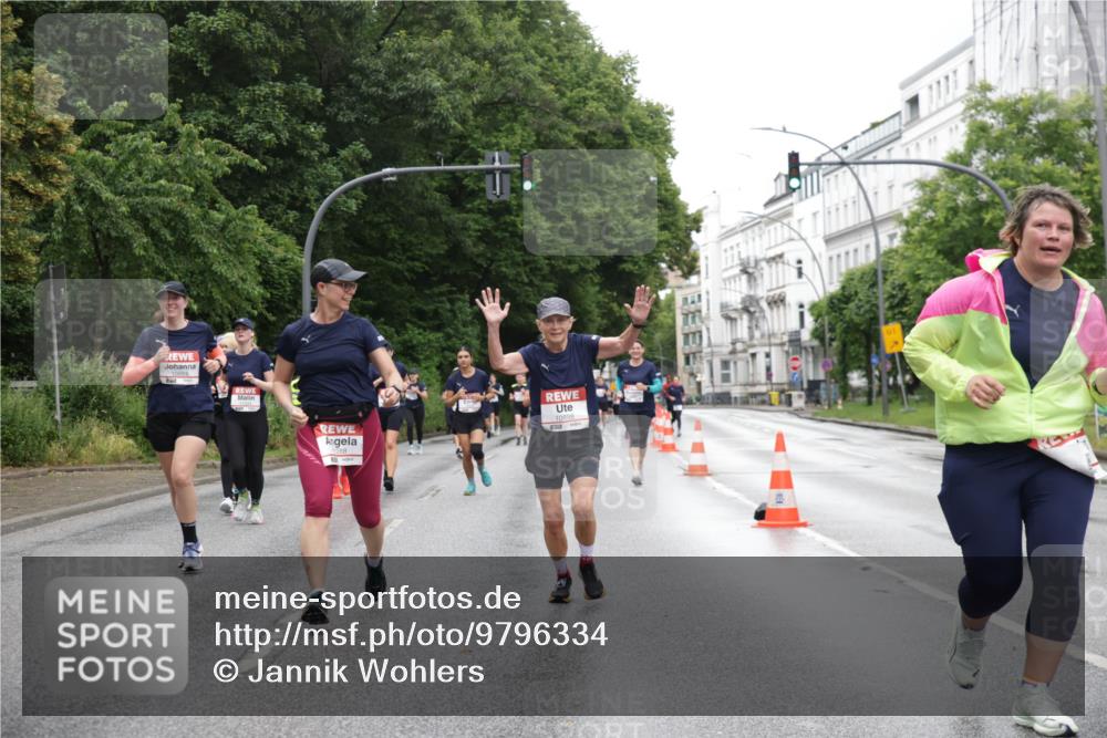 14.06.2026 - REWE Women's Run Jannik Wohlers http://msf.ph/oto/9796334 14.06.2026 09:58:33 Laufen 10683, 10898 meine-sportfotos.de