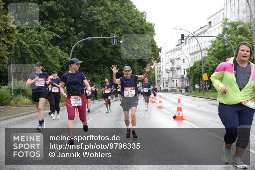 14.06.2026 - REWE Women's Run Jannik Wohlers http://msf.ph/oto/9796335 14.06.2026 09:58:33 Laufen 11333, 10898 meine-sportfotos.de