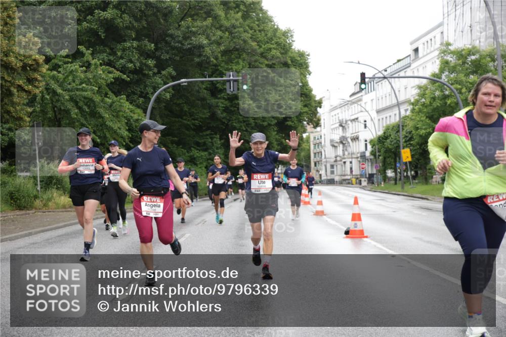 14.06.2026 - REWE Women's Run Jannik Wohlers http://msf.ph/oto/9796339 14.06.2026 09:58:33 Laufen 10683, 10898 meine-sportfotos.de