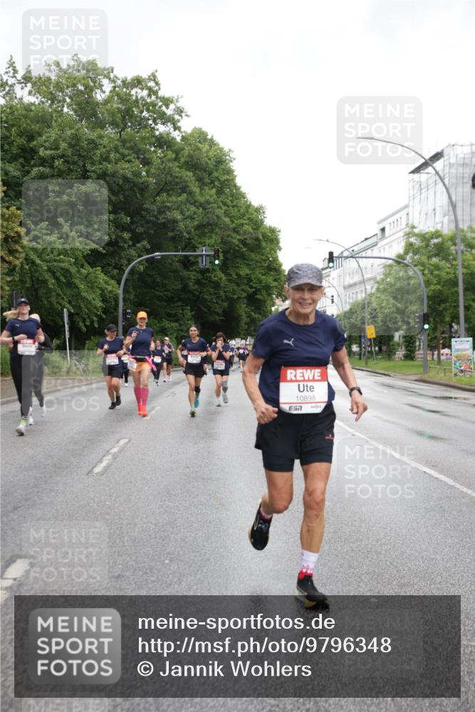 14.06.2026 - REWE Women's Run Jannik Wohlers http://msf.ph/oto/9796348 14.06.2026 09:58:35 Laufen 10898 meine-sportfotos.de