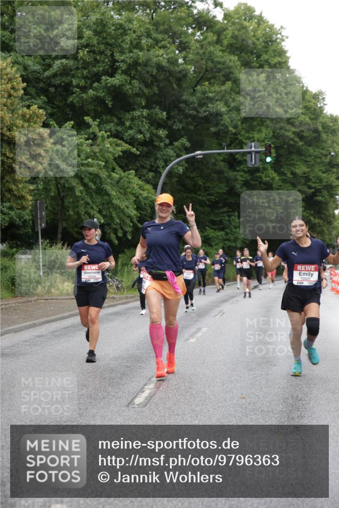 14.06.2026 - REWE Women's Run Jannik Wohlers http://msf.ph/oto/9796363 14.06.2026 09:58:36 Laufen 10554, 10528, 7 meine-sportfotos.de
