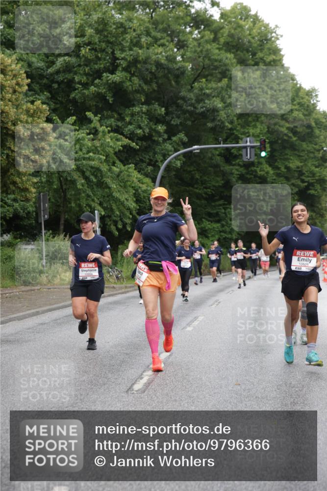 14.06.2026 - REWE Women's Run Jannik Wohlers http://msf.ph/oto/9796366 14.06.2026 09:58:37 Laufen 10554, 10528 meine-sportfotos.de