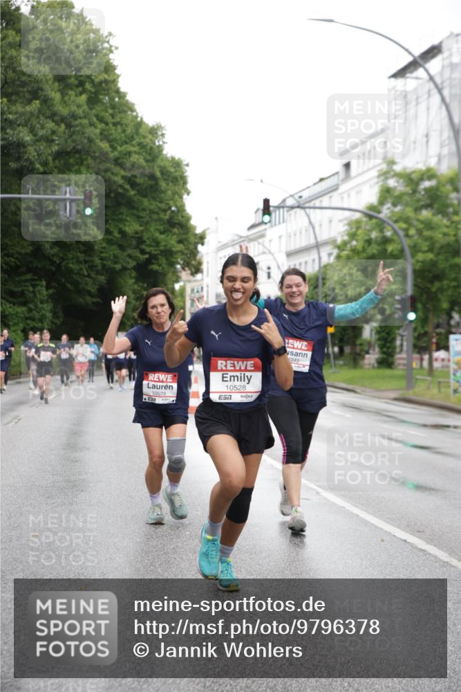 14.06.2026 - REWE Women's Run Jannik Wohlers http://msf.ph/oto/9796378 14.06.2026 09:58:38 Laufen 10529, 10528, 243 meine-sportfotos.de