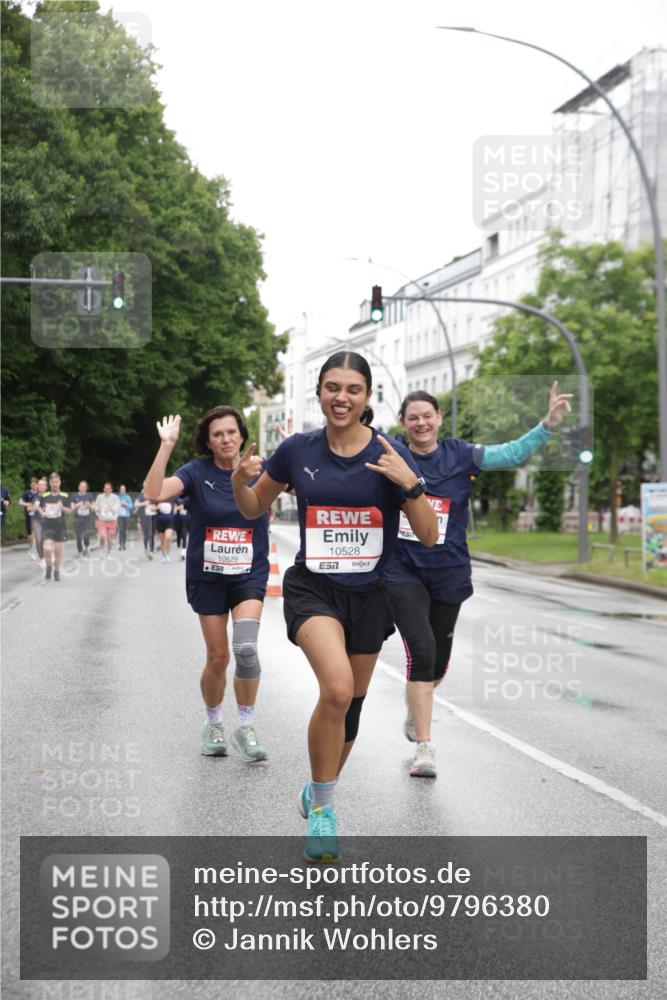 14.06.2026 - REWE Women's Run Jannik Wohlers http://msf.ph/oto/9796380 14.06.2026 09:58:38 Laufen 10529, 10528 meine-sportfotos.de