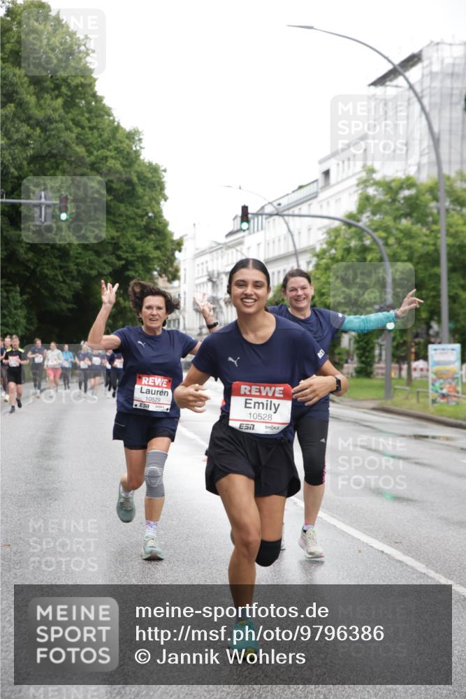 14.06.2026 - REWE Women's Run Jannik Wohlers http://msf.ph/oto/9796386 14.06.2026 09:58:38 Laufen 10529, 10528 meine-sportfotos.de