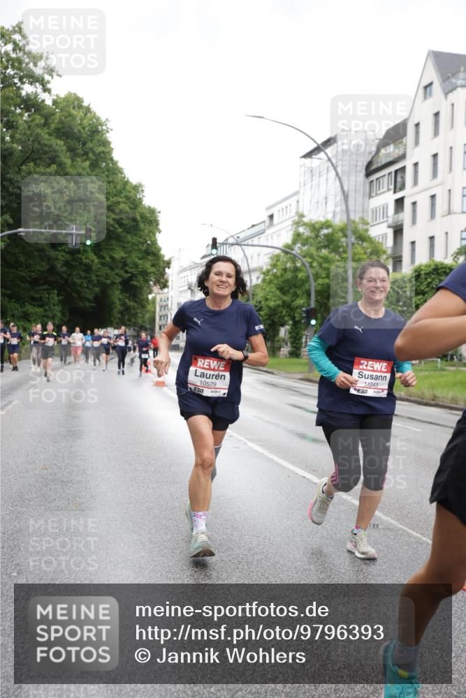 14.06.2026 - REWE Women's Run Jannik Wohlers http://msf.ph/oto/9796393 14.06.2026 09:58:39 Laufen 10529, 11243 meine-sportfotos.de