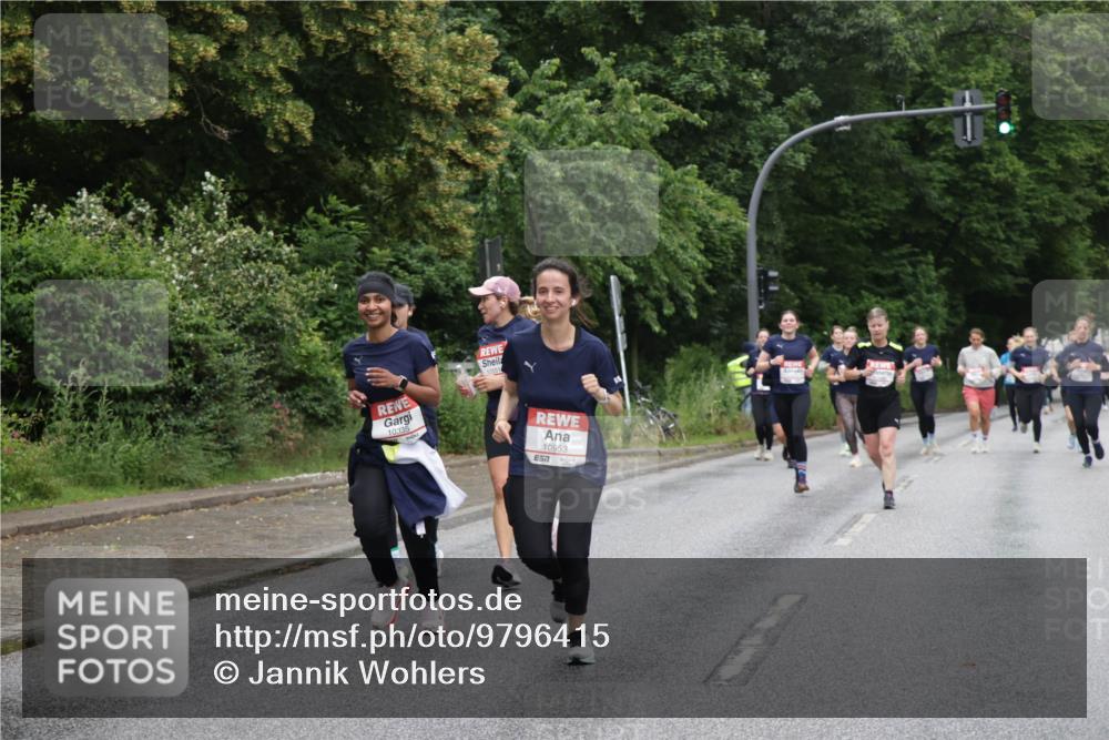 14.06.2026 - REWE Women's Run Jannik Wohlers http://msf.ph/oto/9796415 14.06.2026 09:58:41 Laufen 10335, 0551, 10953 meine-sportfotos.de