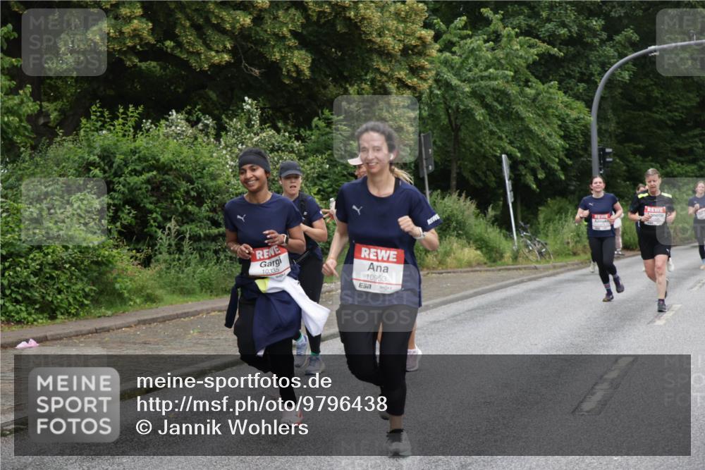 14.06.2026 - REWE Women's Run Jannik Wohlers http://msf.ph/oto/9796438 14.06.2026 09:58:42 Laufen 10335, 10953 meine-sportfotos.de
